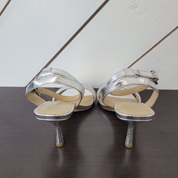 NEW Michael Kors Carrie Sandal Women's 6.5M Silver Metallic Leather Heels - Picture 3 of 13